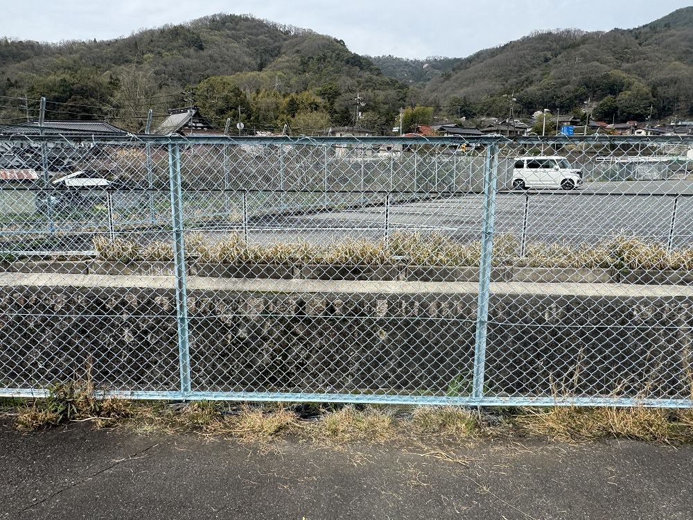 フェンスの破損修理<br>【広島市安芸区中野東】